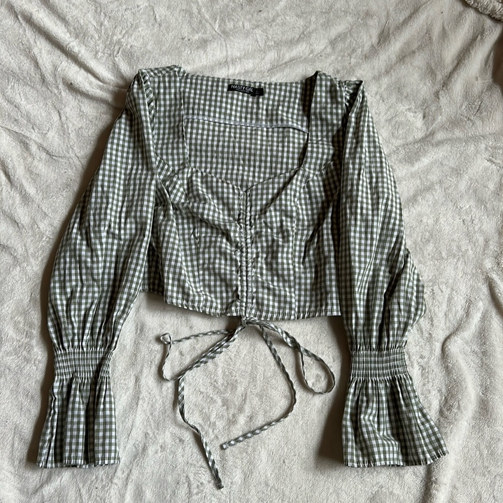 Green and white cropped top
